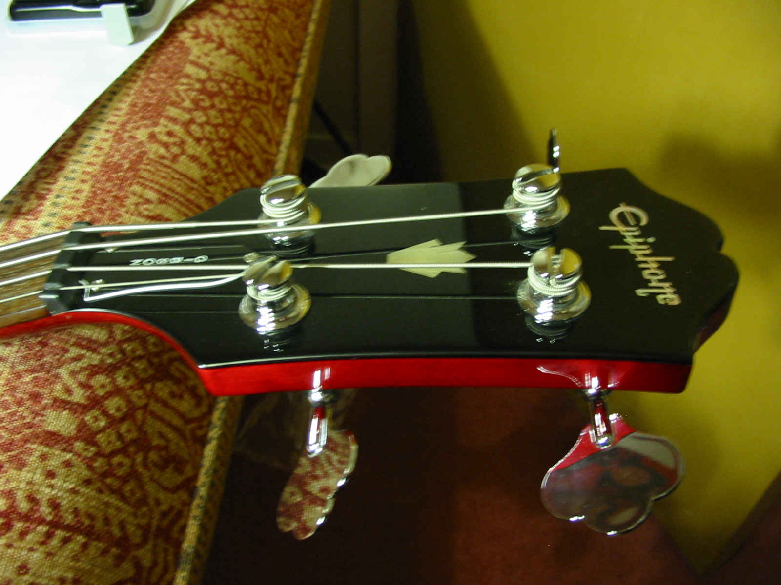 headstock_front.jpg